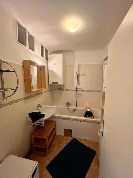 גראץ Wohnung Naehe Lkh Und Der Med Uni מראה חיצוני תמונה